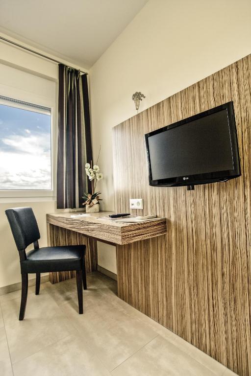 Hotel Maxis - Digitaler Self-Check-In - カールスバート エクステリア 写真